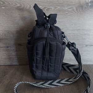 Nollia Quilted Nylon Water Bottle Holder